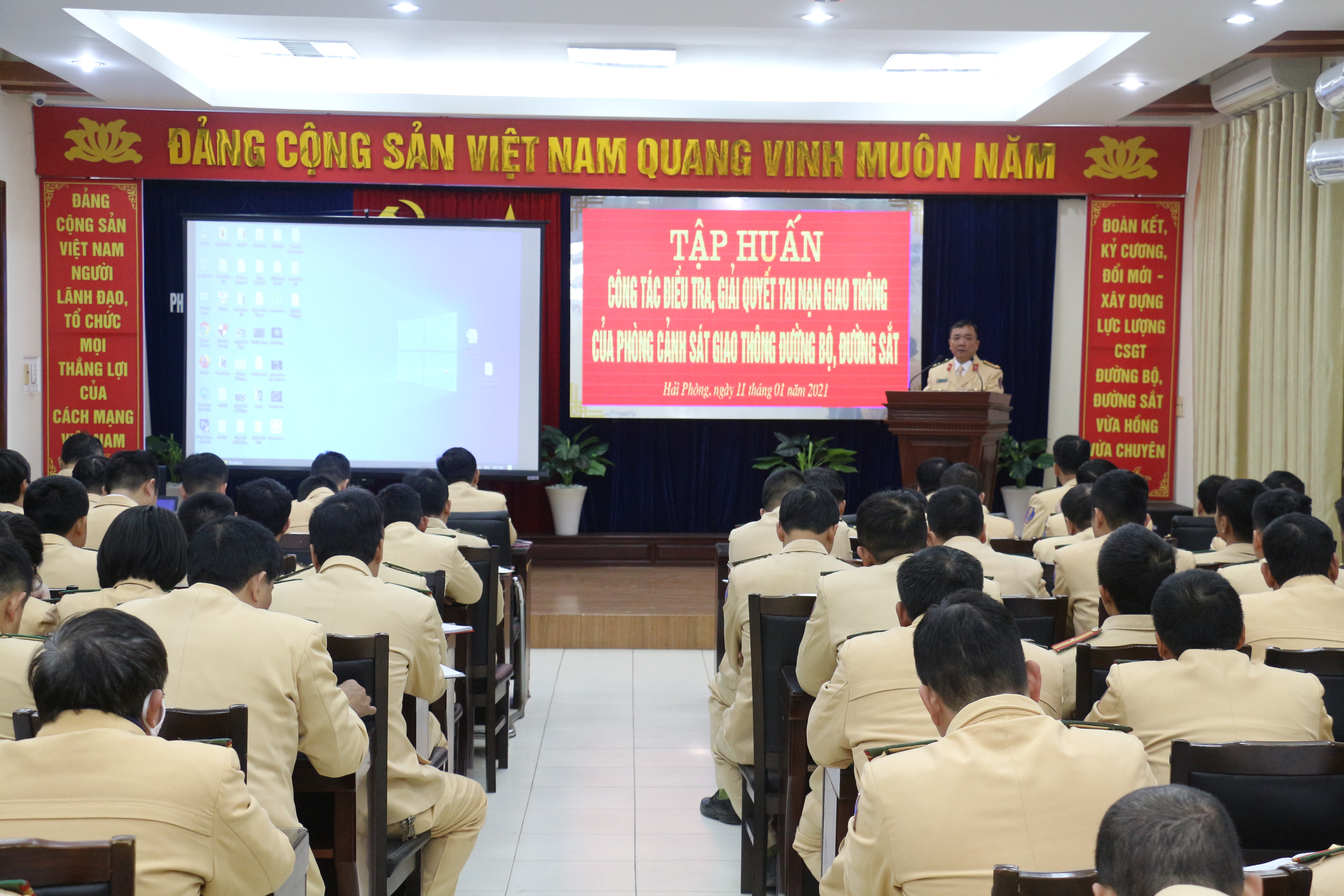 Tập huấn nghiệp vụ điều tra, giải quyết TNGT đường bộ, đường sắt